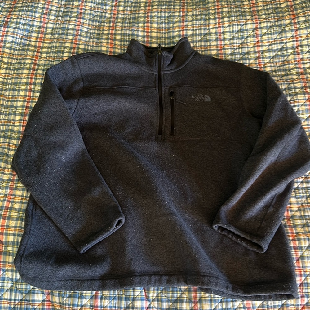Northface men’s quarter zip pull over XXL blue in good condition